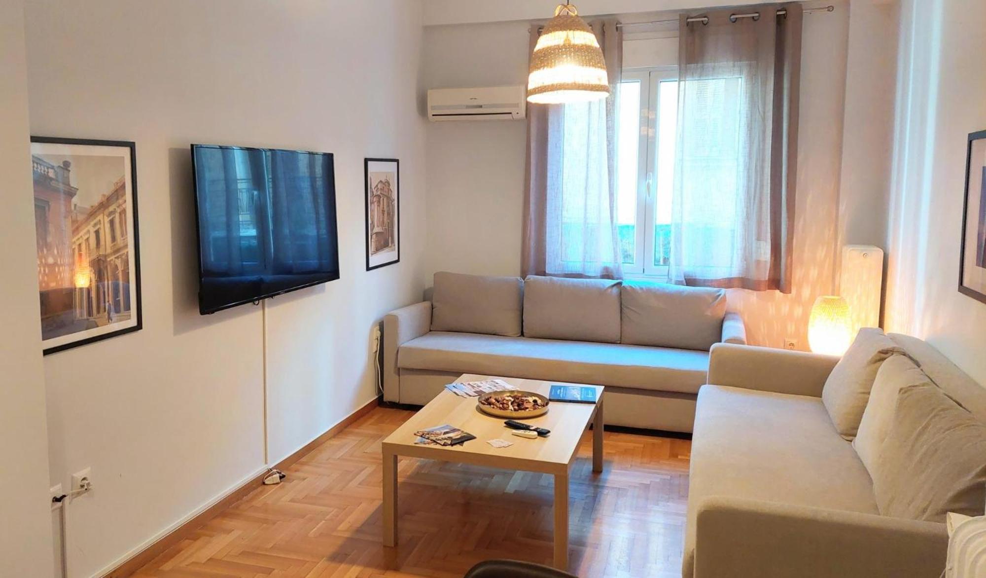 Cozy Apartment In Plaka アテネ エクステリア 写真