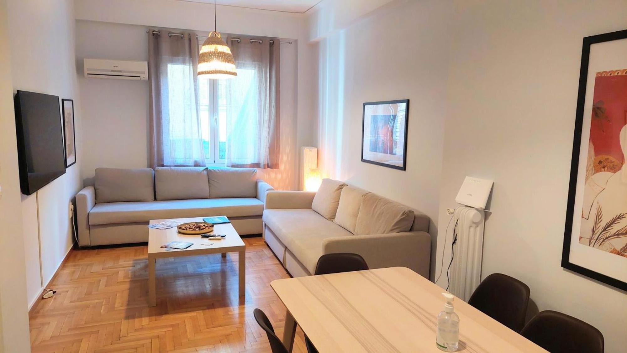 Cozy Apartment In Plaka アテネ エクステリア 写真