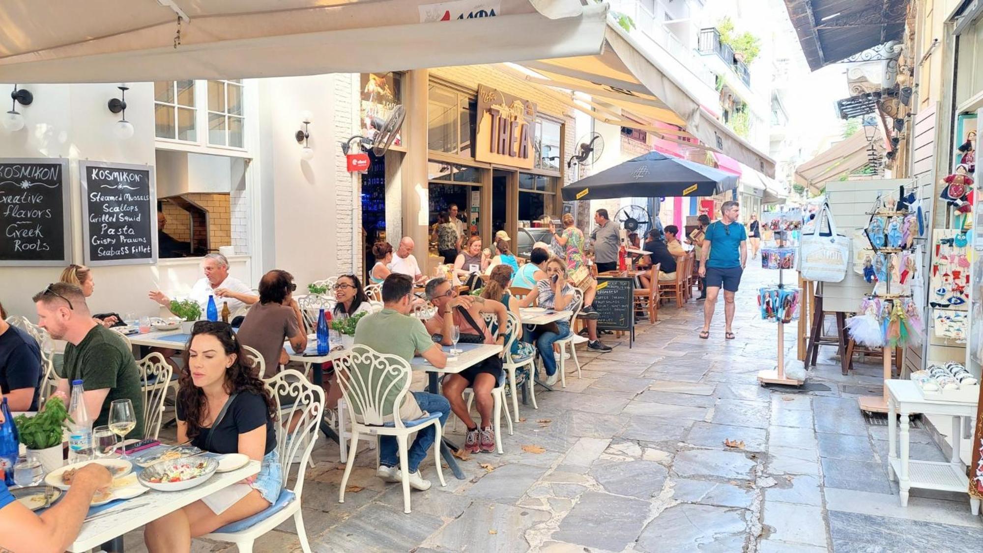 Cozy Apartment In Plaka アテネ エクステリア 写真