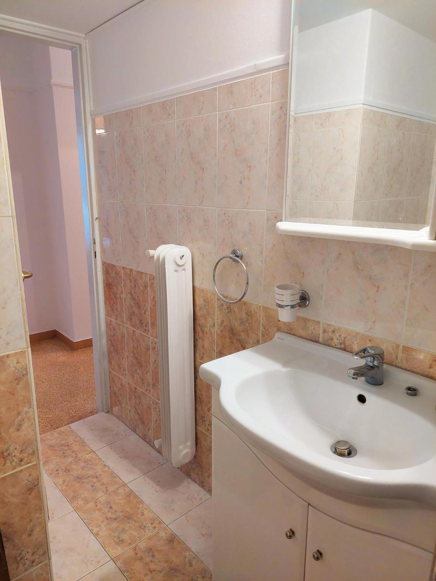 Cozy Apartment In Plaka アテネ エクステリア 写真