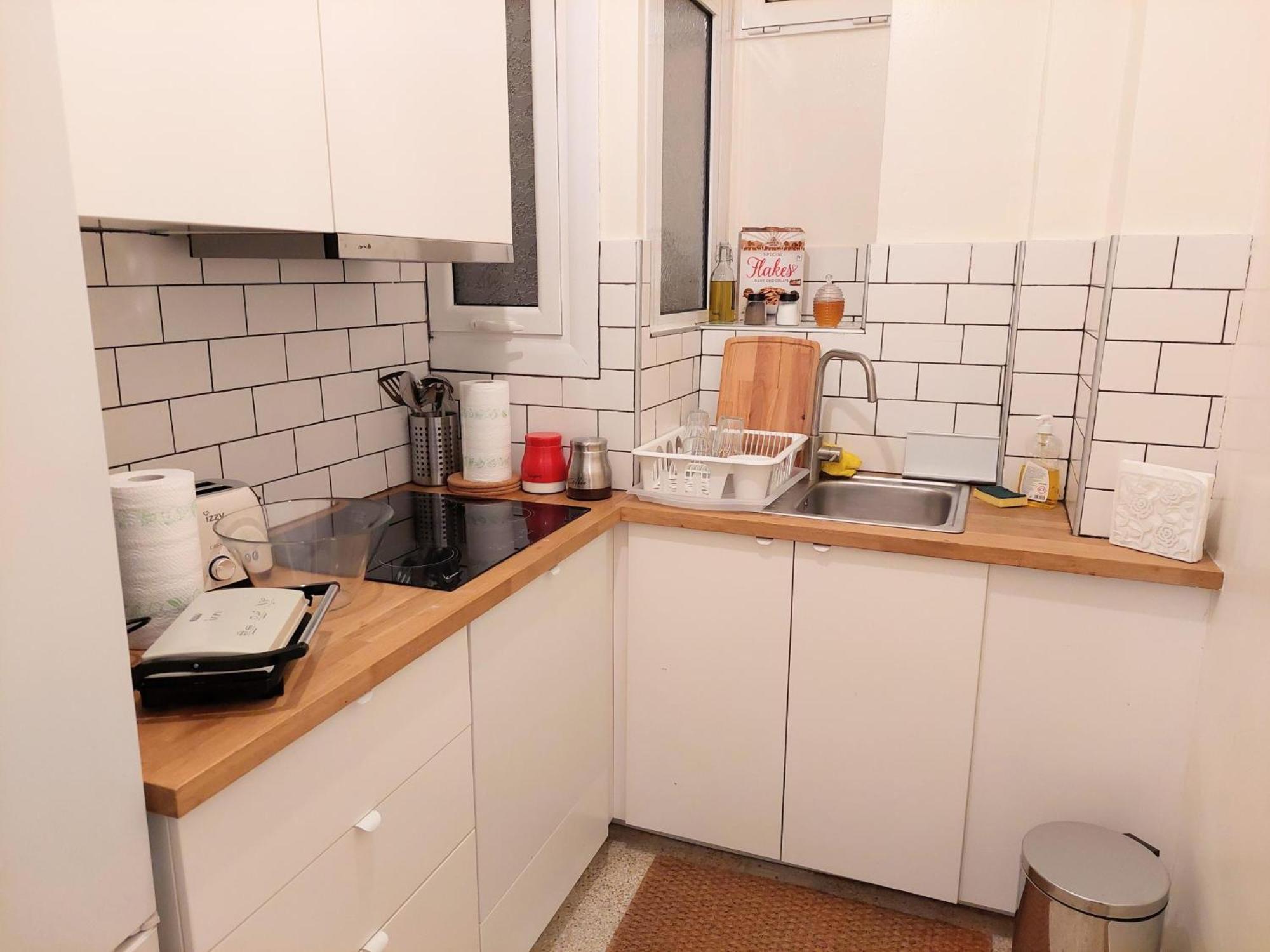 Cozy Apartment In Plaka アテネ エクステリア 写真