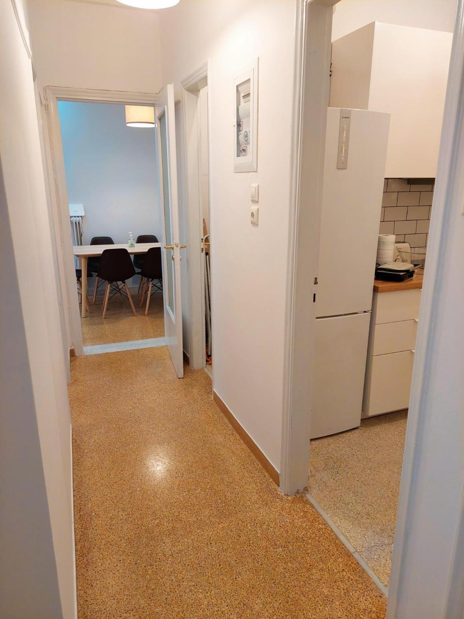 Cozy Apartment In Plaka アテネ エクステリア 写真